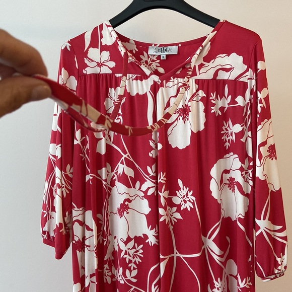 Tibi mini dress. Very flattering and comfortable. - Picture 4 of 6